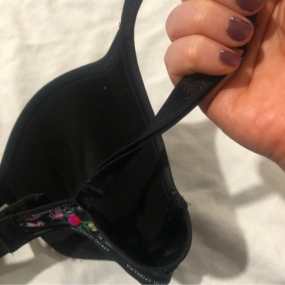 Victoria Secrets floral t shirt full coverage push up bra size 34 DD. - Picture 2 of 13